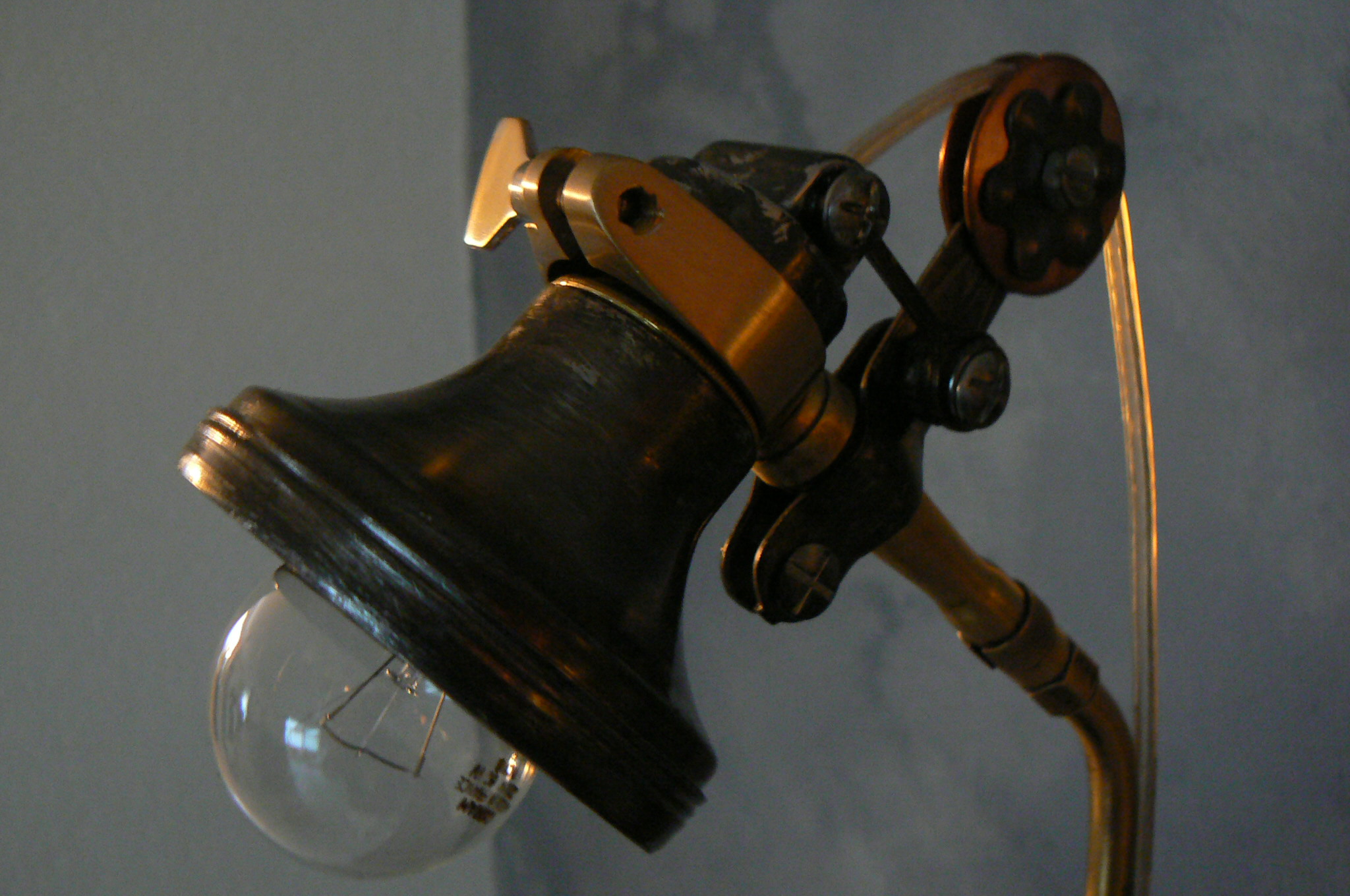 Lampe Machine à coudre - Vendue - De fer et d'âme